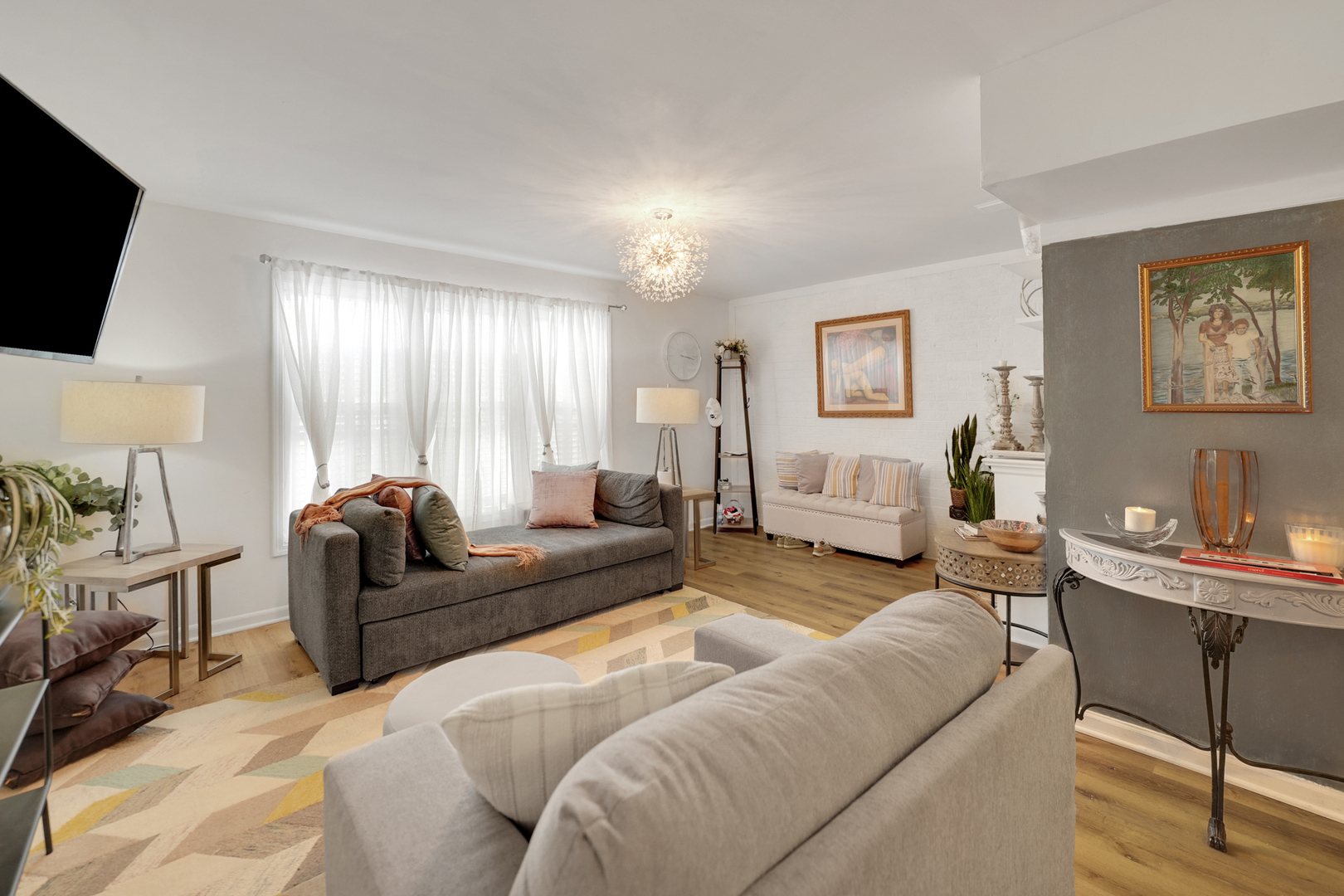 18527 Harwood Avenue 1a Property Photo 4