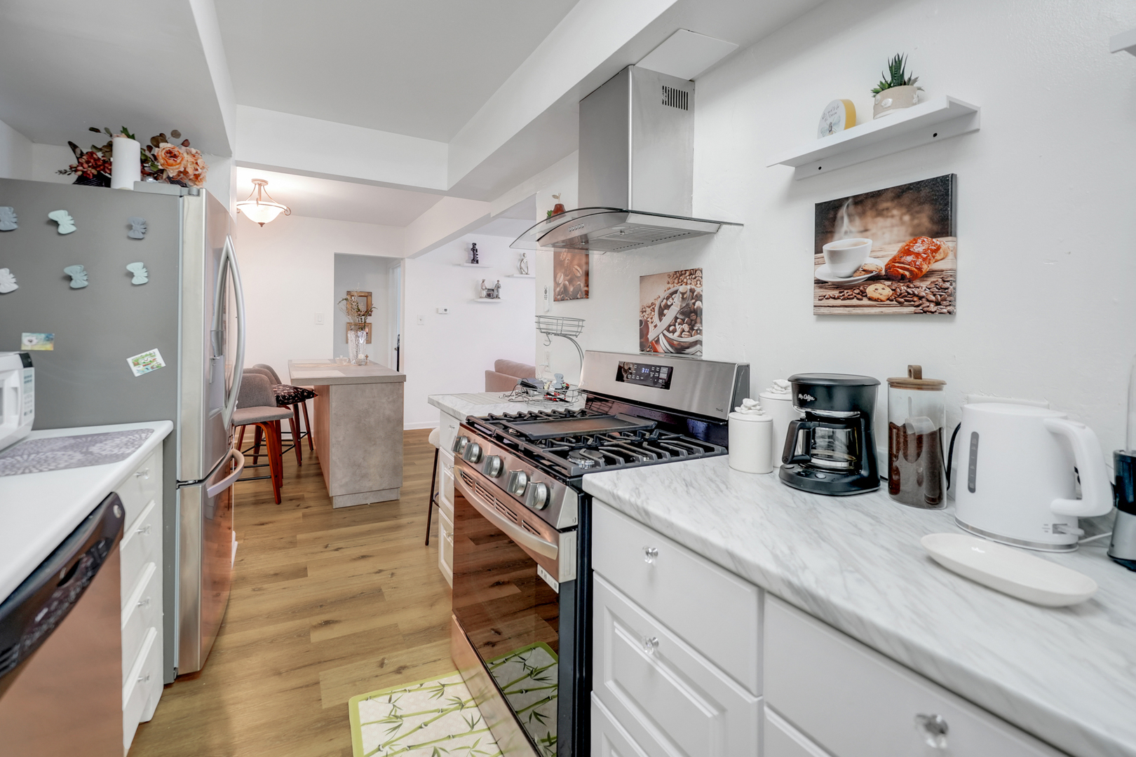 18527 Harwood Avenue 1a Property Photo 12