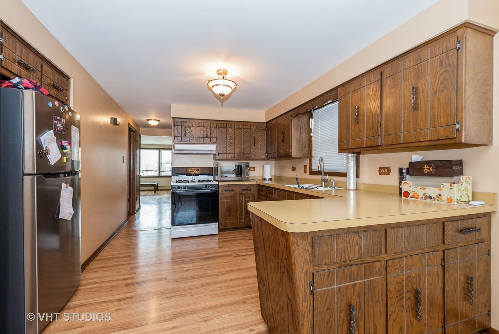 6004 S Kolmar Avenue Property Photo 12