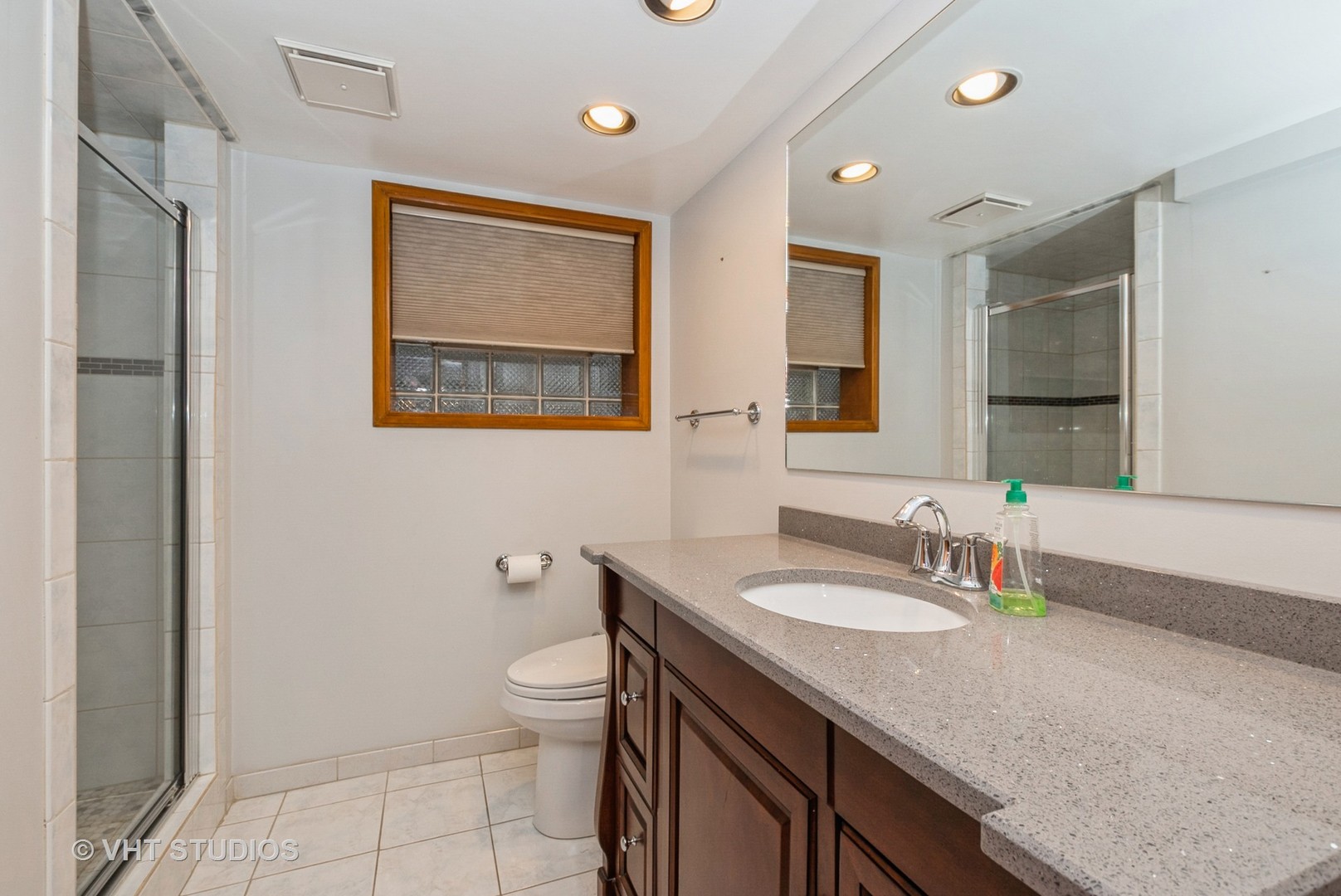 6004 S Kolmar Avenue Property Photo 16