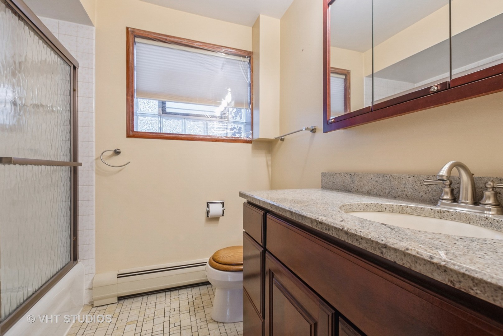 6004 S Kolmar Avenue Property Photo 17