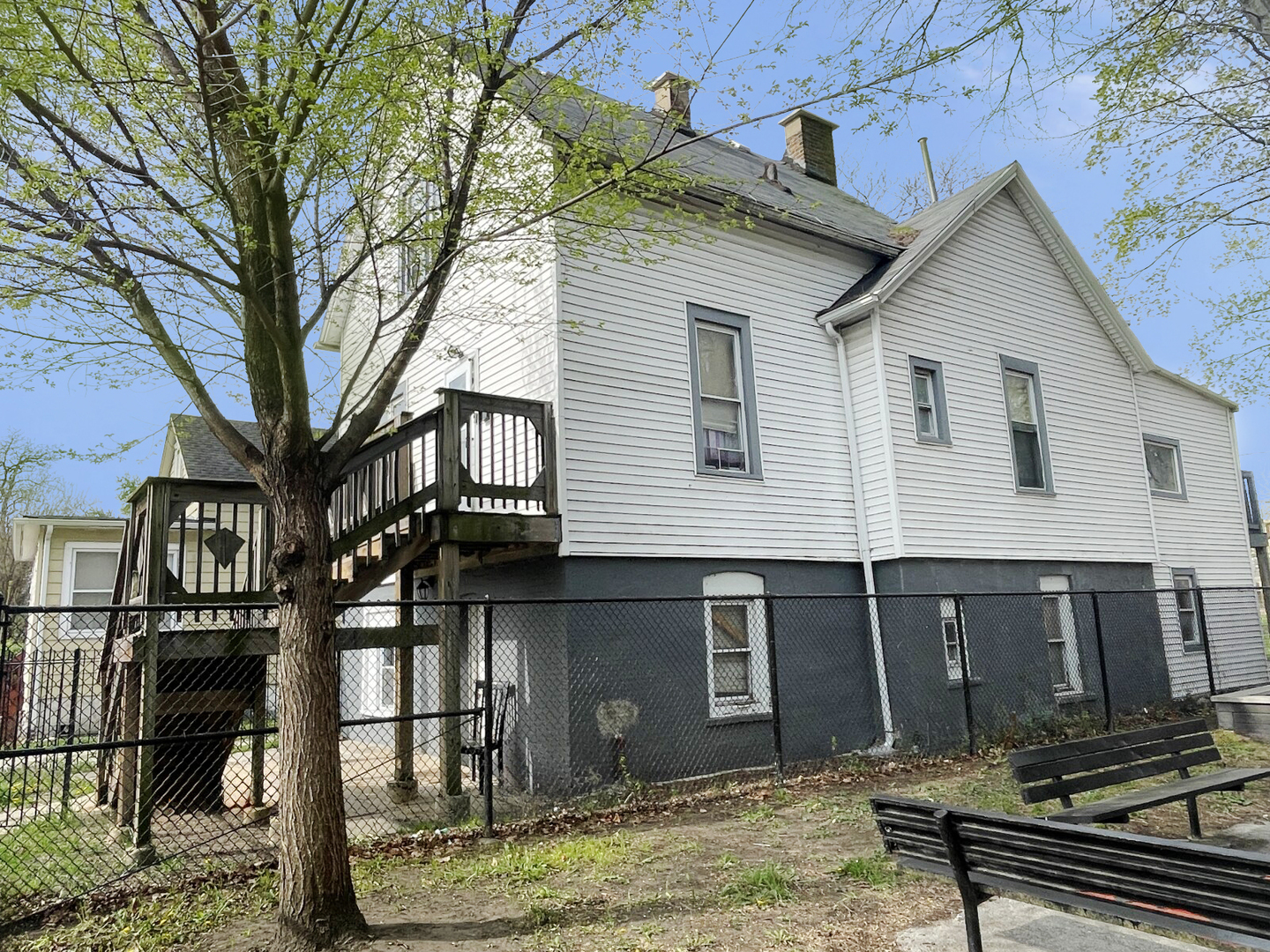 7340 S Maryland Avenue Property Photo 6