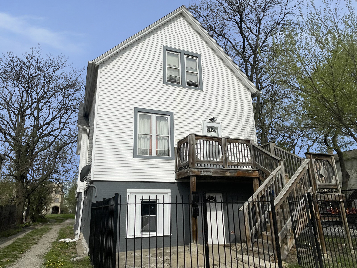 7340 S Maryland Avenue Property Photo 7