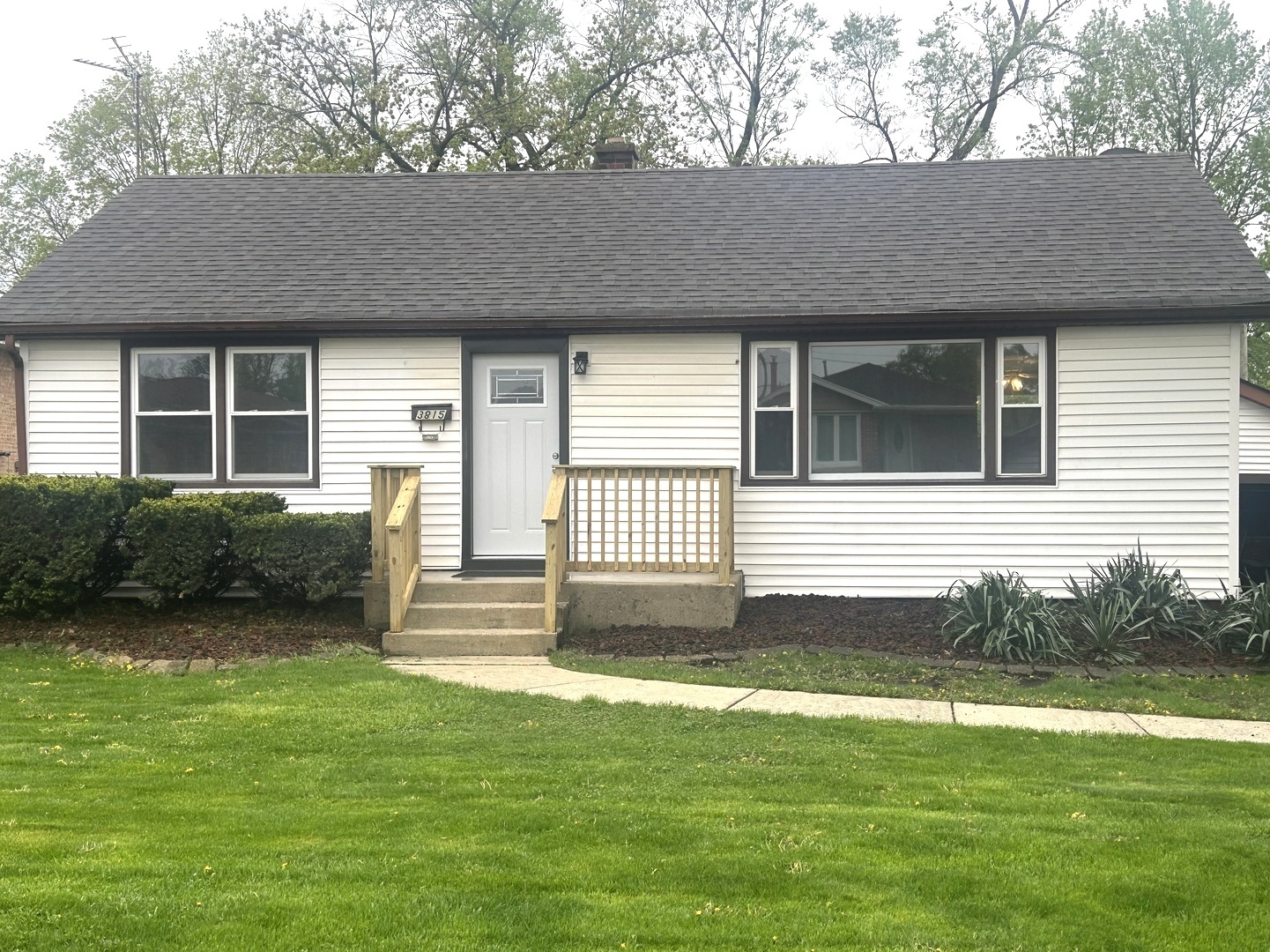 3815 W 116 Place Property Photo 1