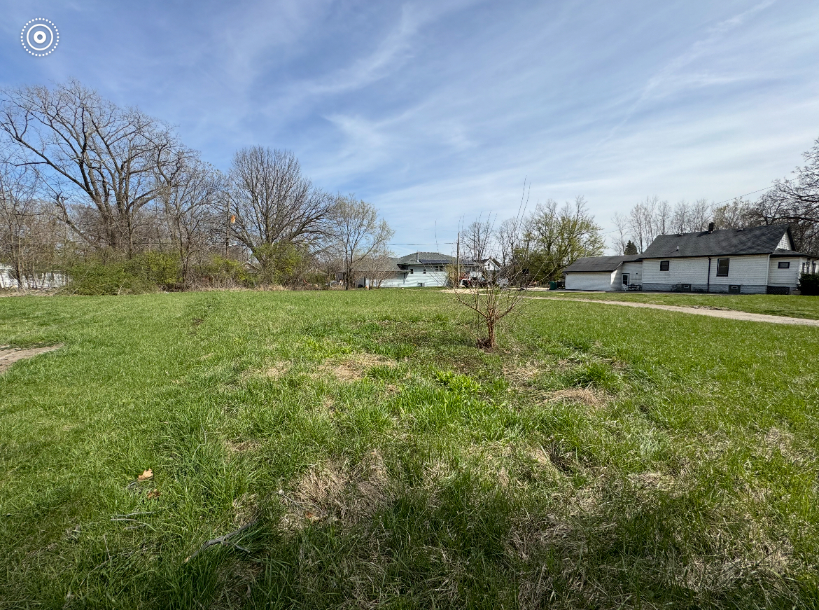 1024,1025,1026,1027,1028 Fairview Avenue Property Photo 1