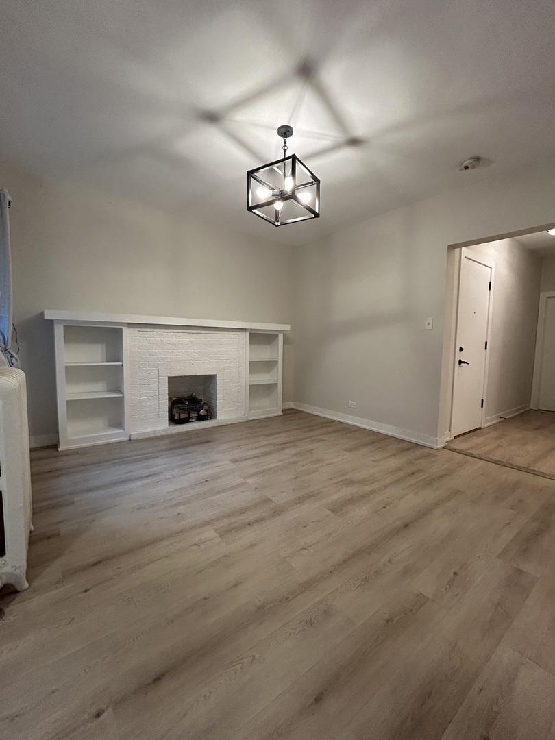 918 W Sunnyside Avenue 1b Property Photo 8