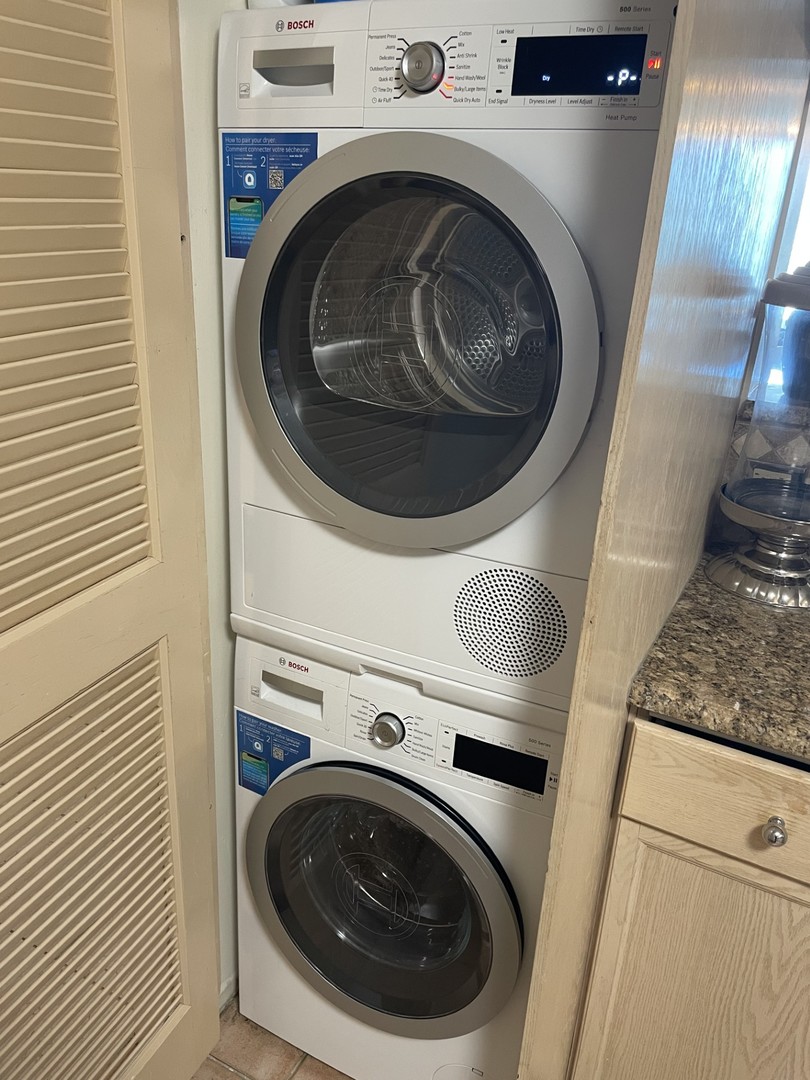 195 N Harbor Drive 4908 Property Photo 11