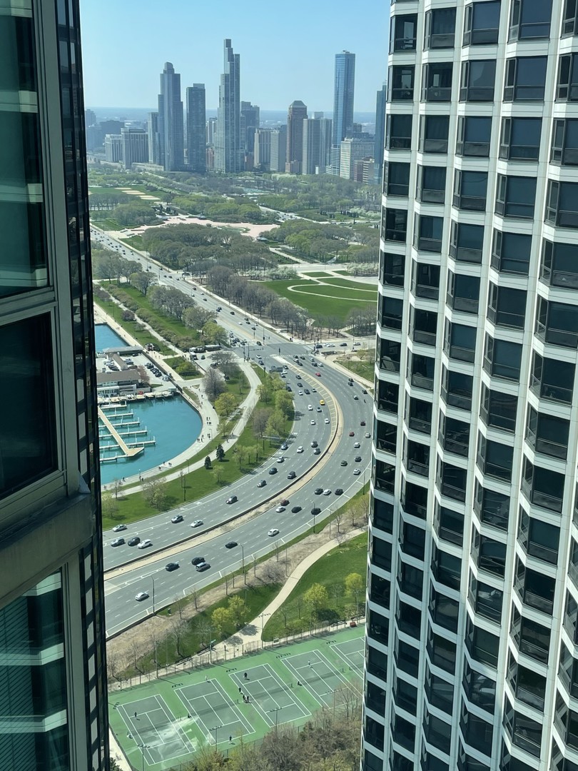 195 N Harbor Drive 4908 Property Photo 16