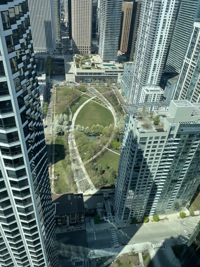 195 N Harbor Drive 4908 Property Photo 17