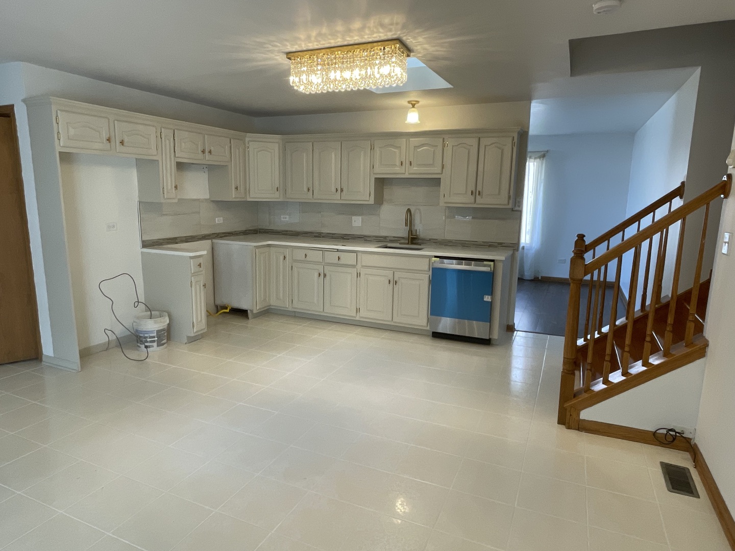 425 Tamarack Street Property Photo 4