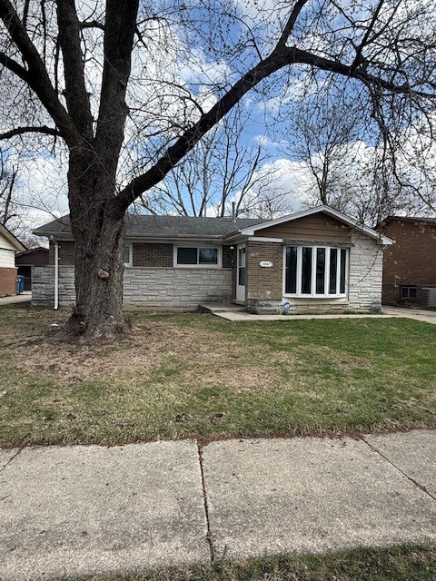 15241 Millard Avenue Property Photo