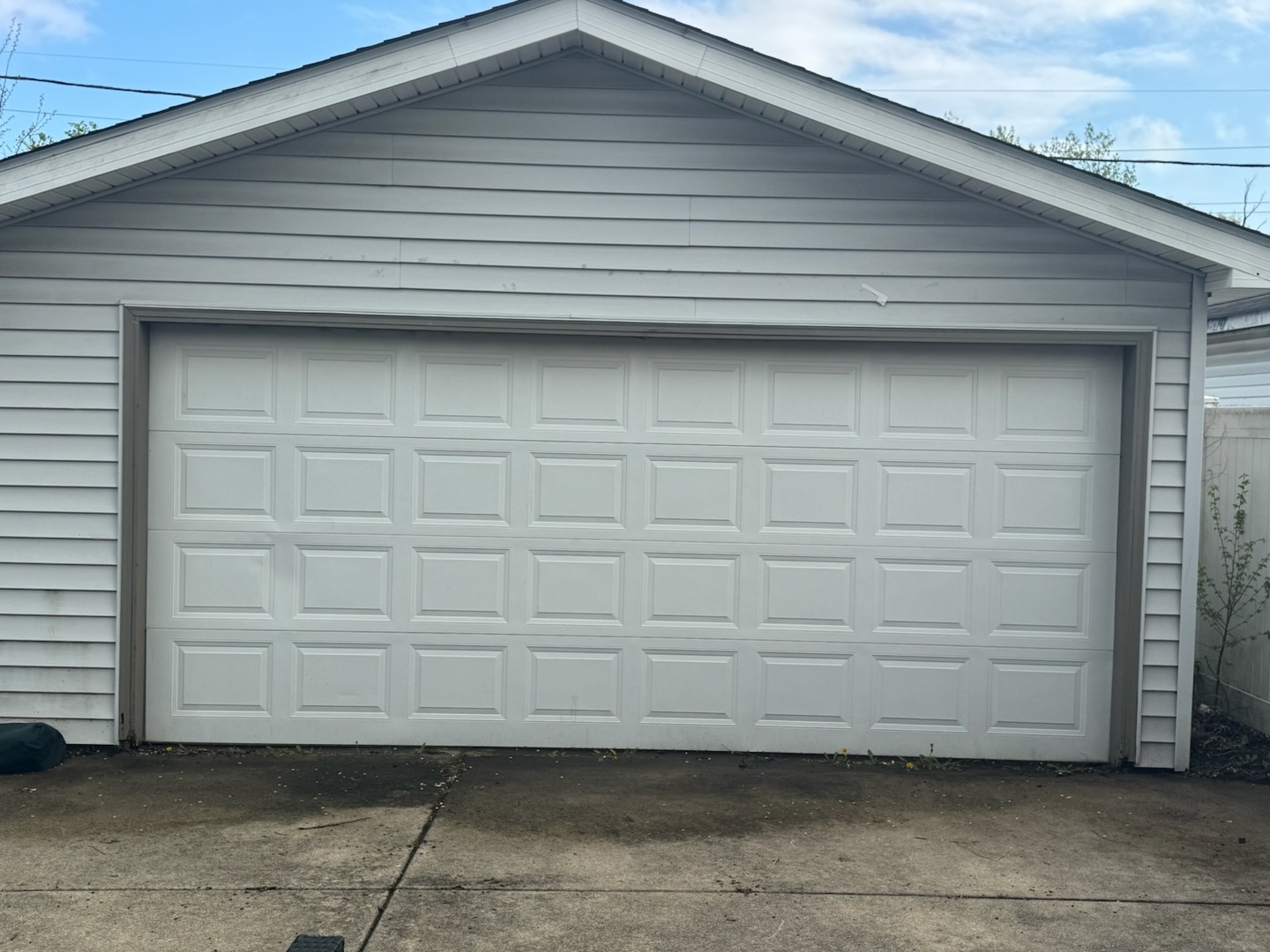 481 Talala Street Property Photo 2
