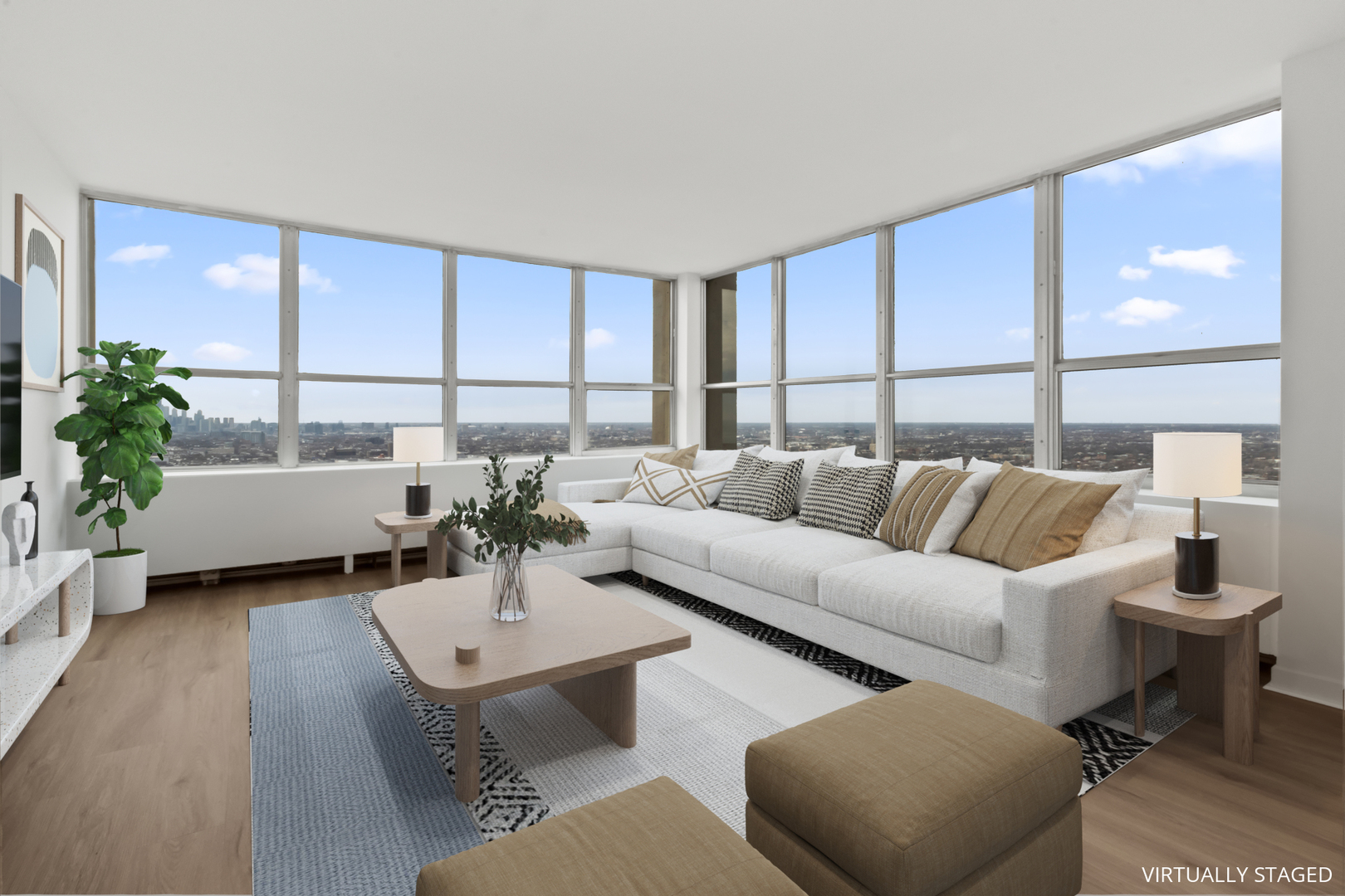 655 W Irving Park Road 4417 Property Photo 4