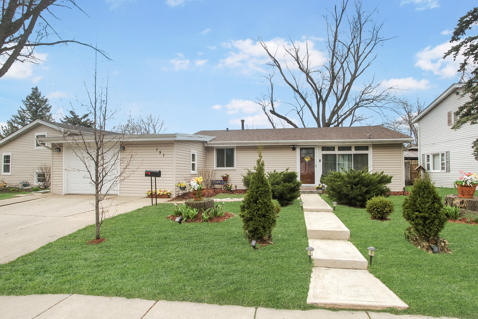 151 Sioux Avenue Property Photo