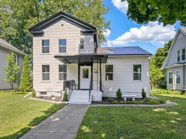 306 11th Avenue Property Photo 1