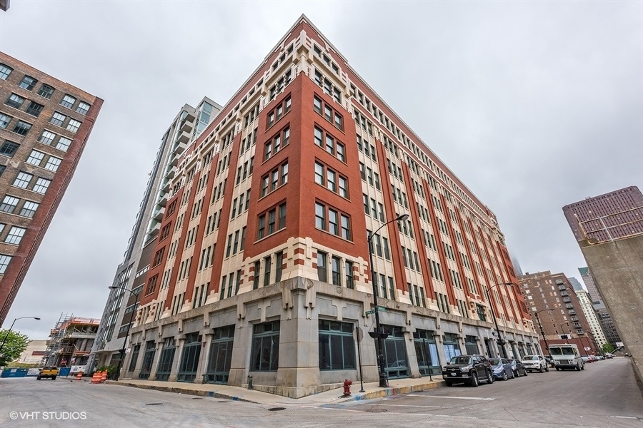 732 S Financial Place 614 Property Photo 1