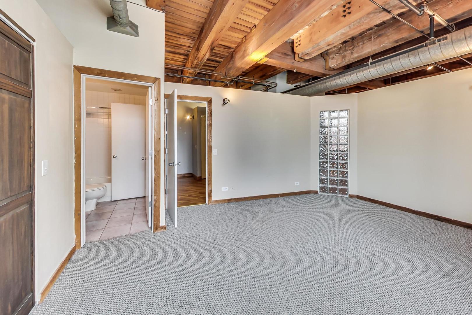 732 S Financial Place 614 Property Photo 14