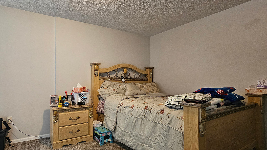 412 E 5th Street Property Photo 9