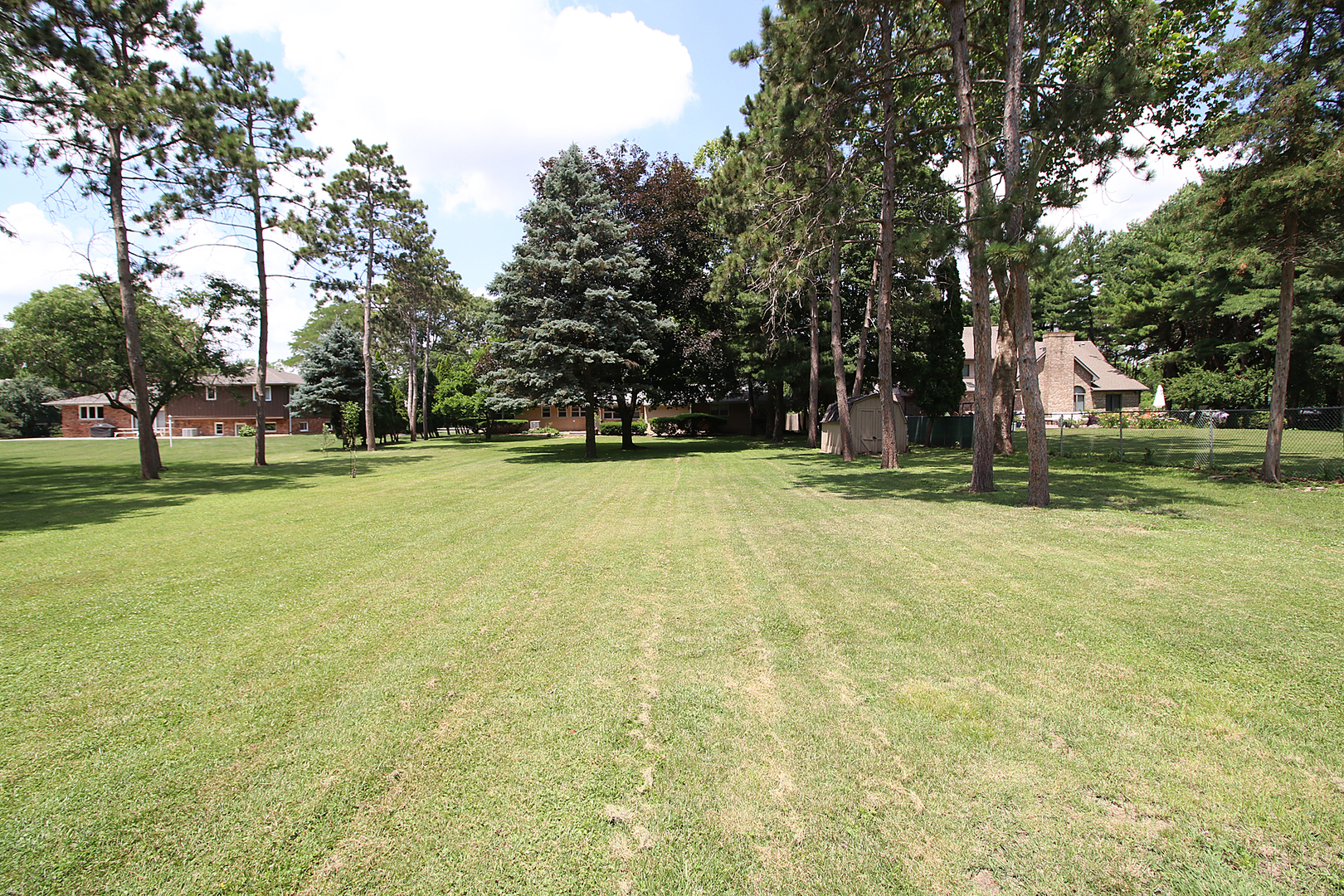 14521 S Naperville Road Property Photo 24