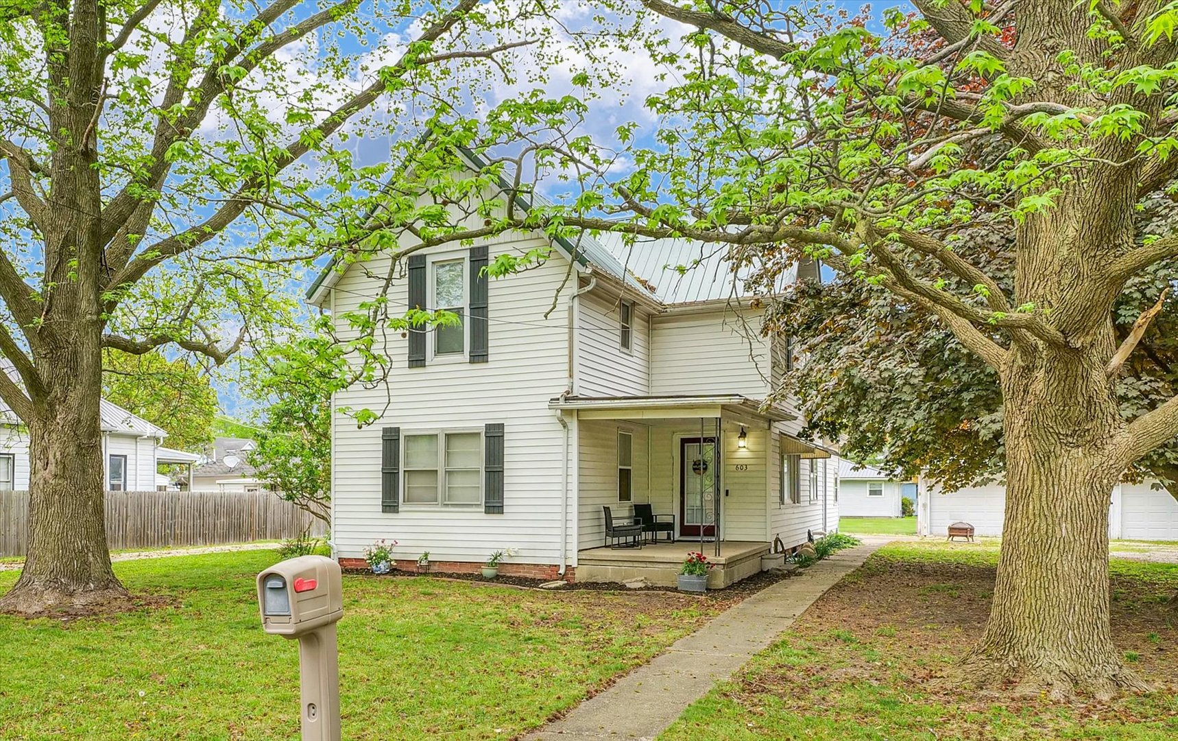 603 S Main Street Property Photo