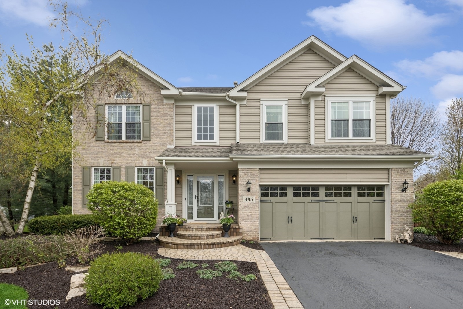 435 Revere Drive Property Photo 1