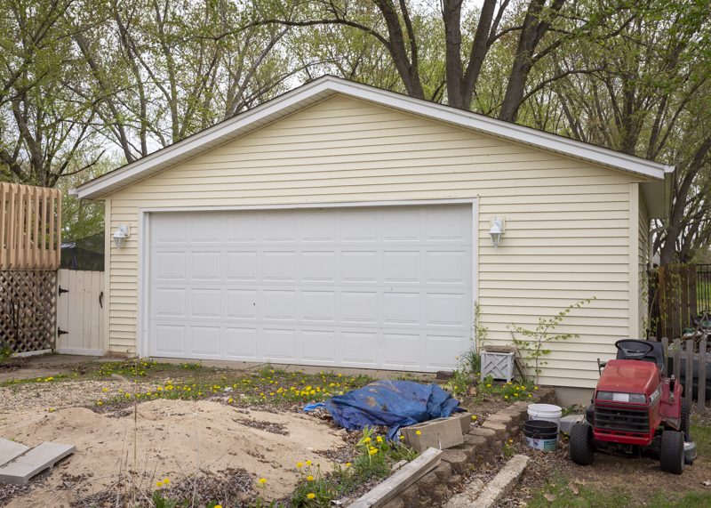 7912 Wagon Wheel Lane Property Photo 5