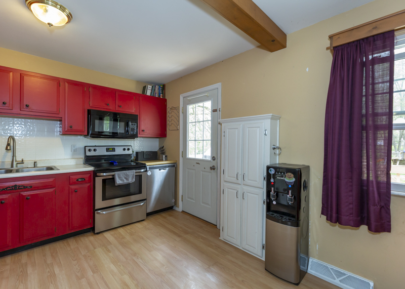 7912 Wagon Wheel Lane Property Photo 7