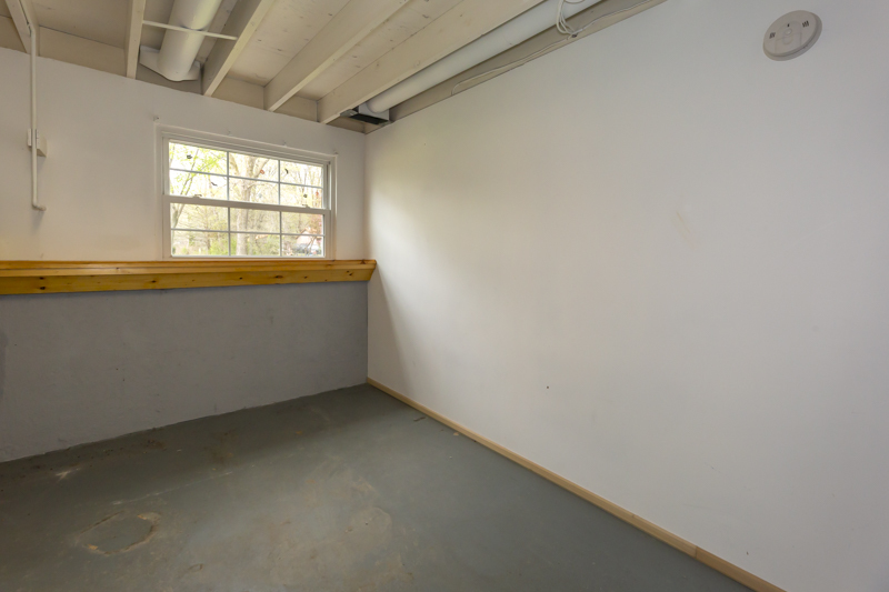 7912 Wagon Wheel Lane Property Photo 17