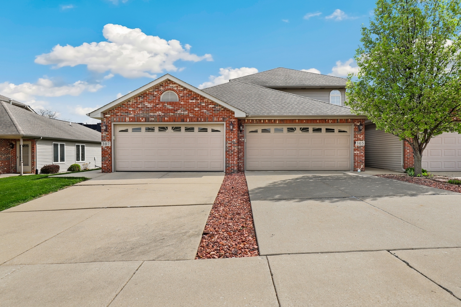 305 Deertrail Lane Property Photo