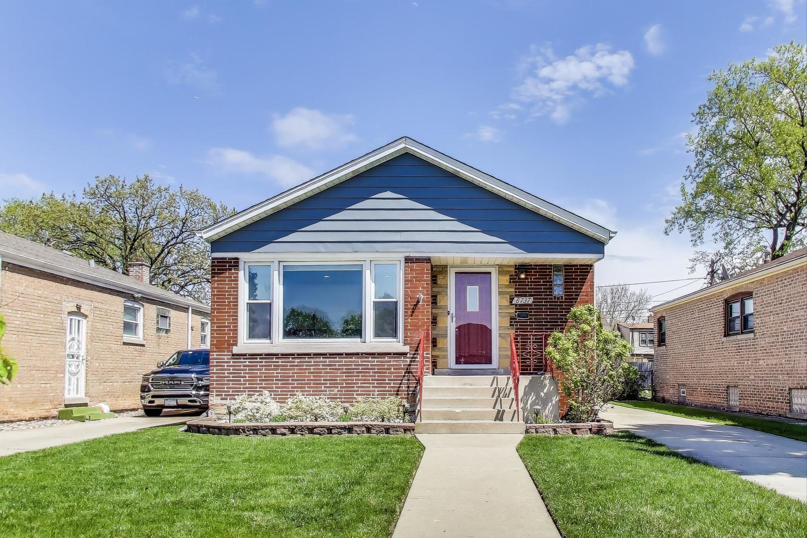 8737 S Fairfield Avenue Property Photo
