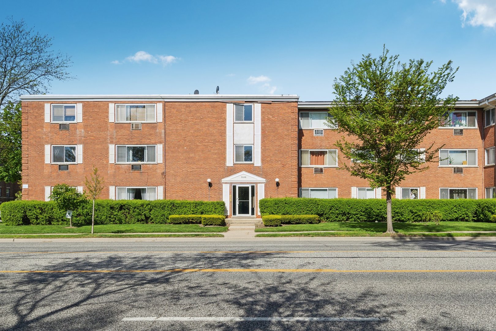 8440 Skokie Boulevard 102 Property Photo