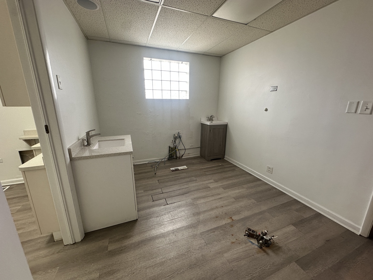 7156 W Higgins Avenue Property Photo 4