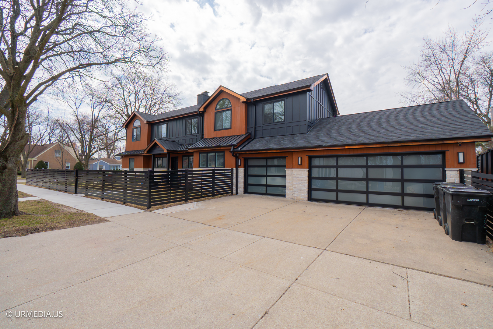 7100 N Sioux Avenue Property Photo