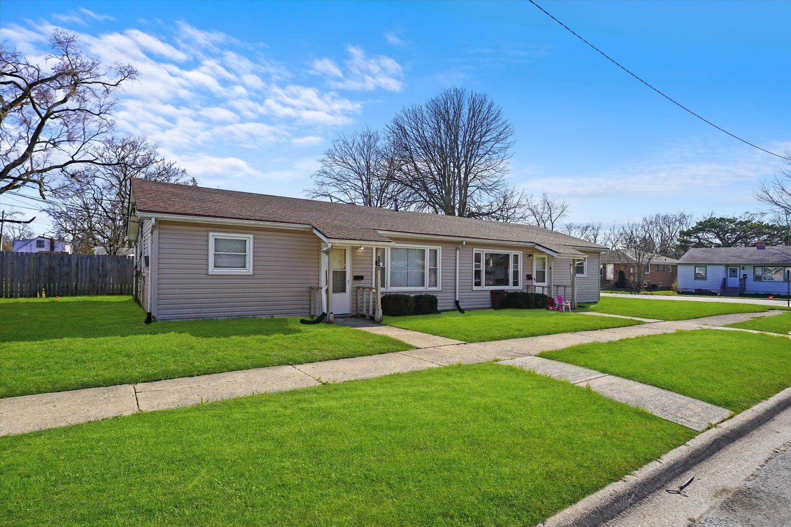 138 W 35th Street Property Photo 1