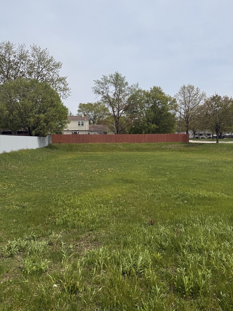 402 N 129th Infantry Drive Property Photo 1