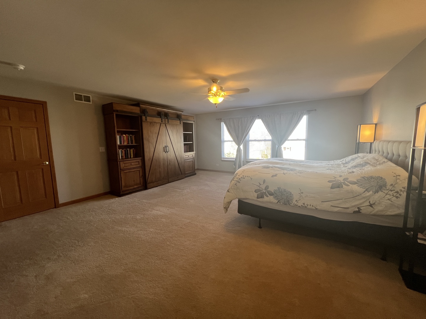 618 Picadilly Ln Property Photo 17