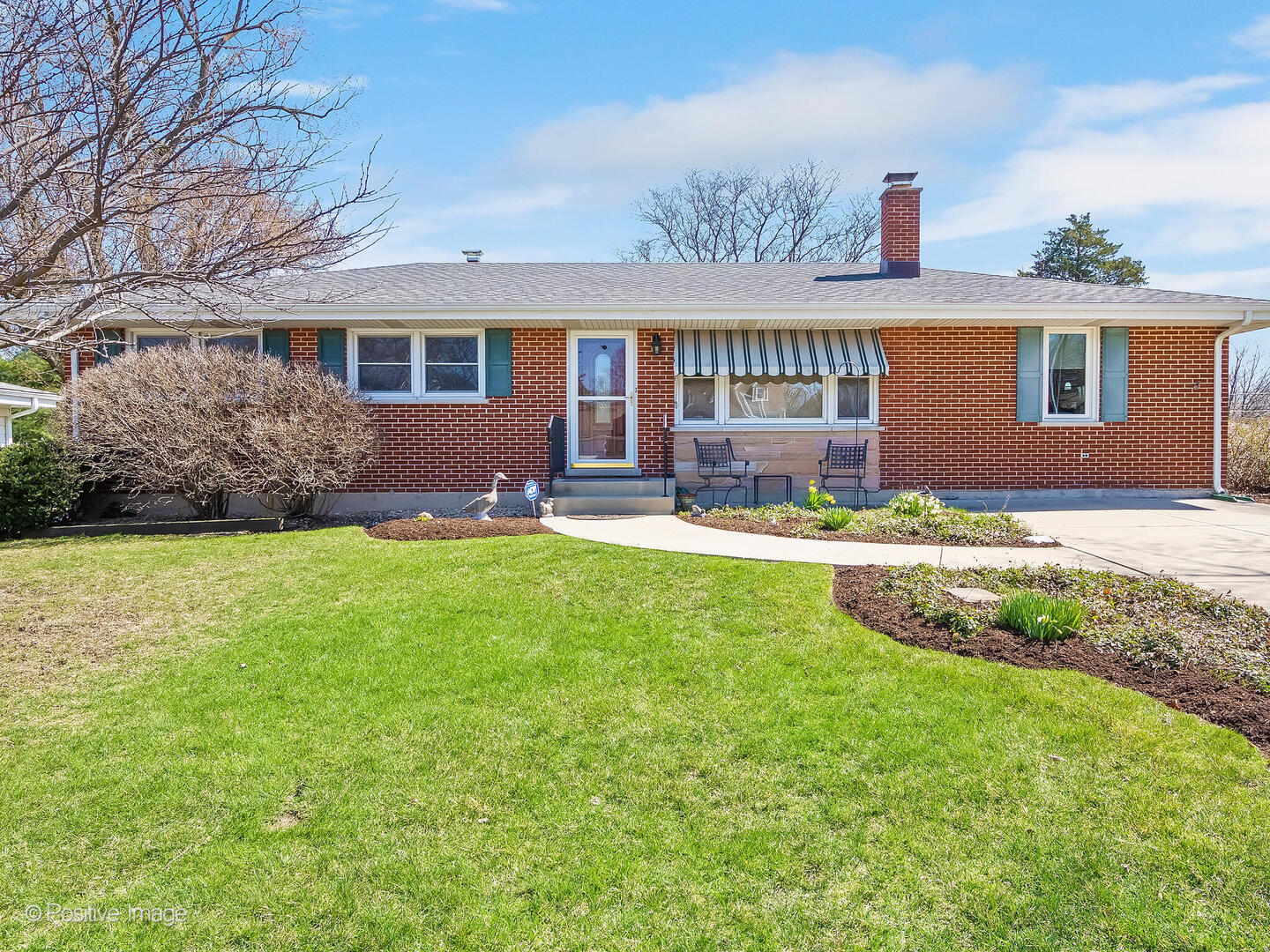 5823 Bentley Avenue Property Photo