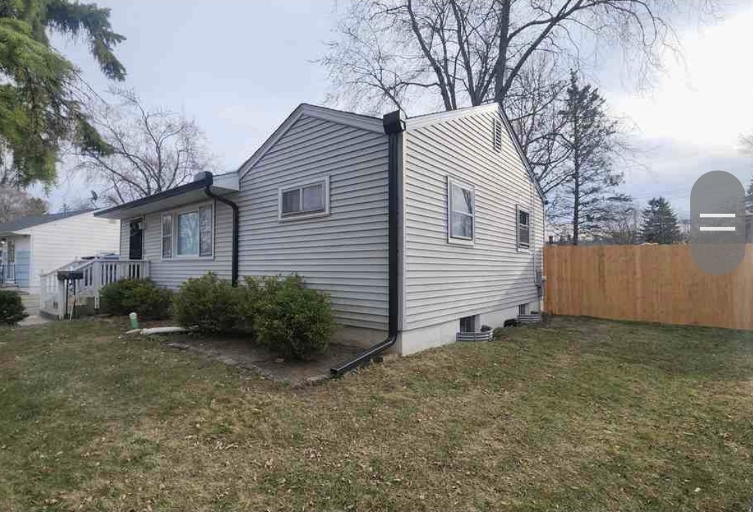 2729 Illini Road Property Photo