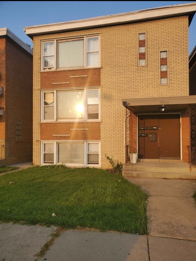 12537 S Marshfield Avenue Property Photo 1