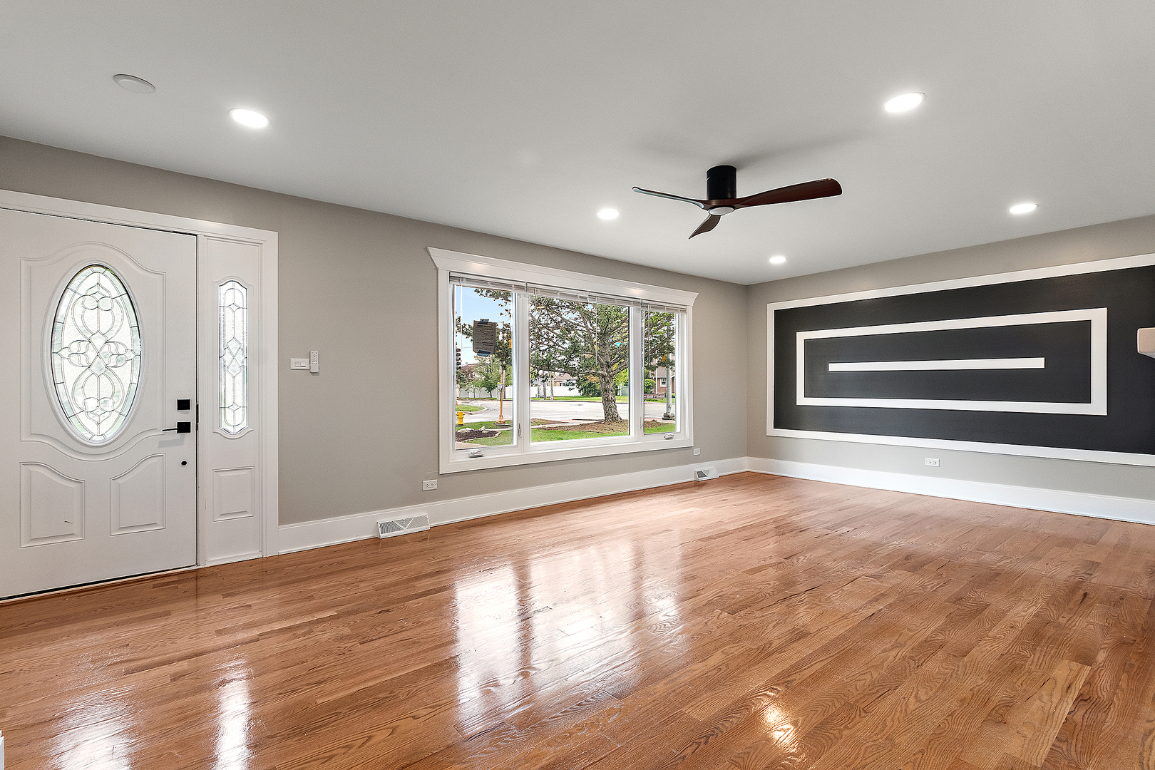15044 S 88th Avenue Property Photo 2