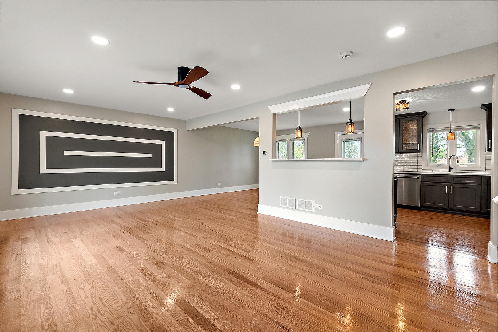 15044 S 88th Avenue Property Photo 3