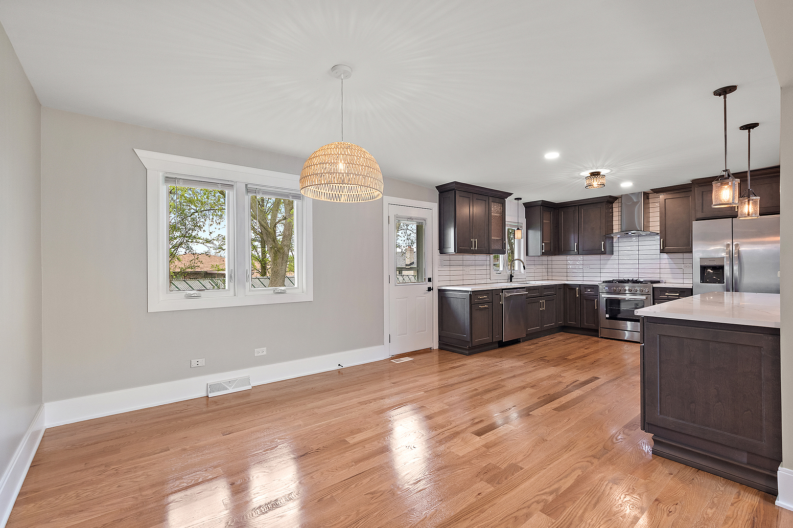 15044 S 88th Avenue Property Photo 6