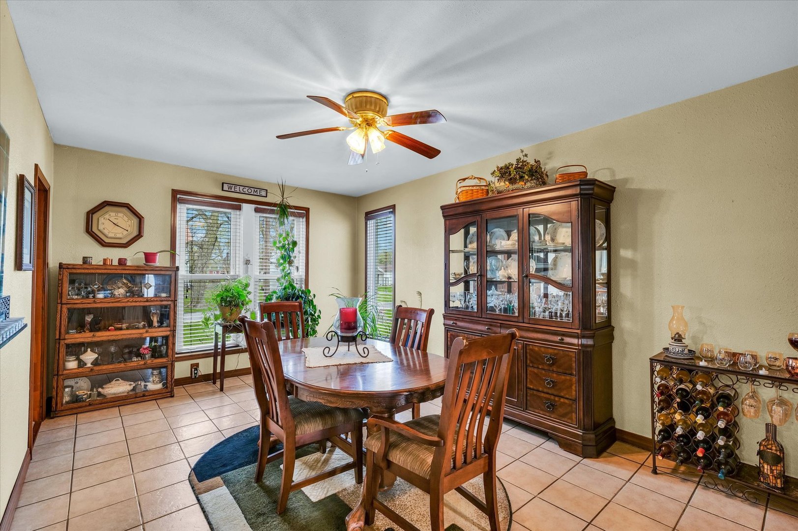 307 W Yates Street Property Photo 12