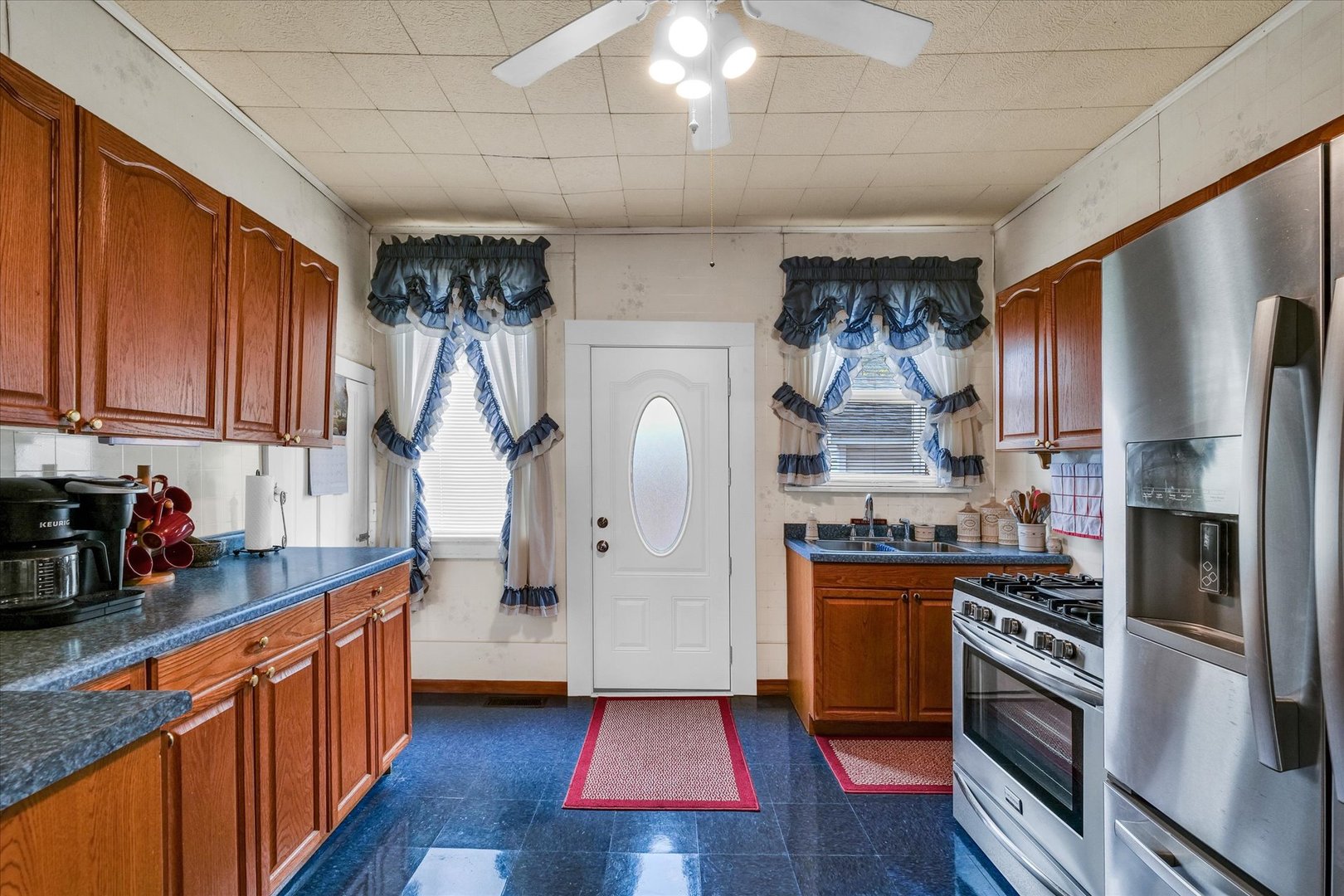 307 W Yates Street Property Photo 14