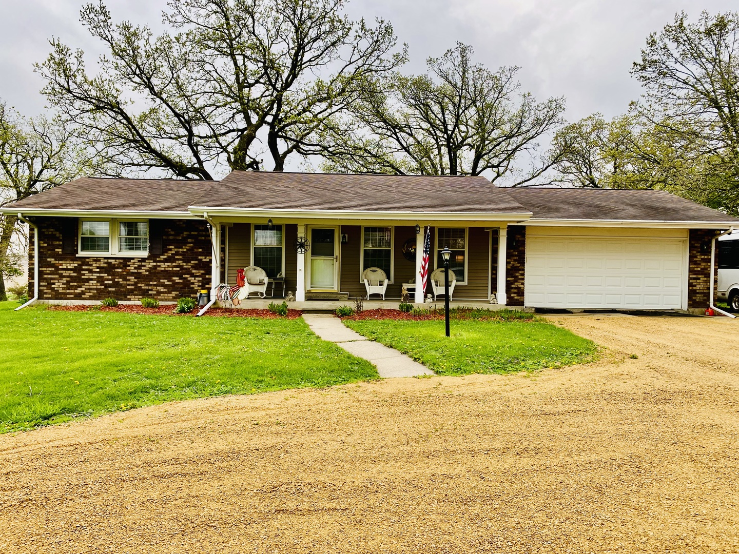 7005 E Il Route 64 Property Photo
