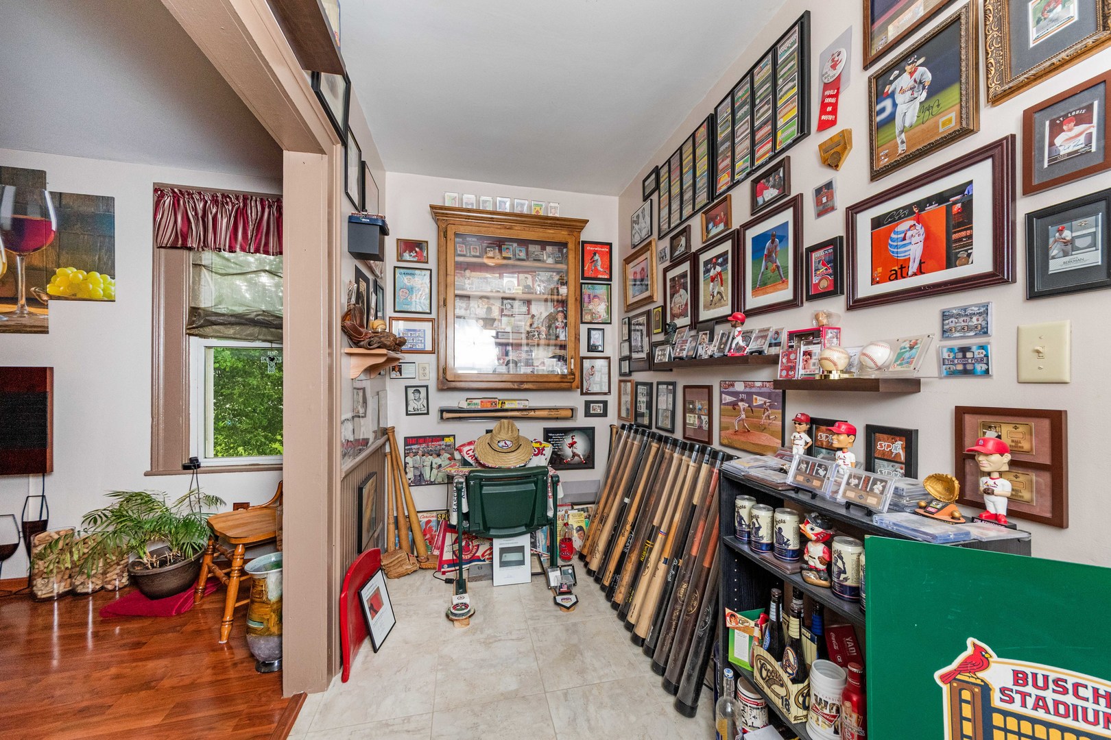 715 Locust Street Property Photo 18