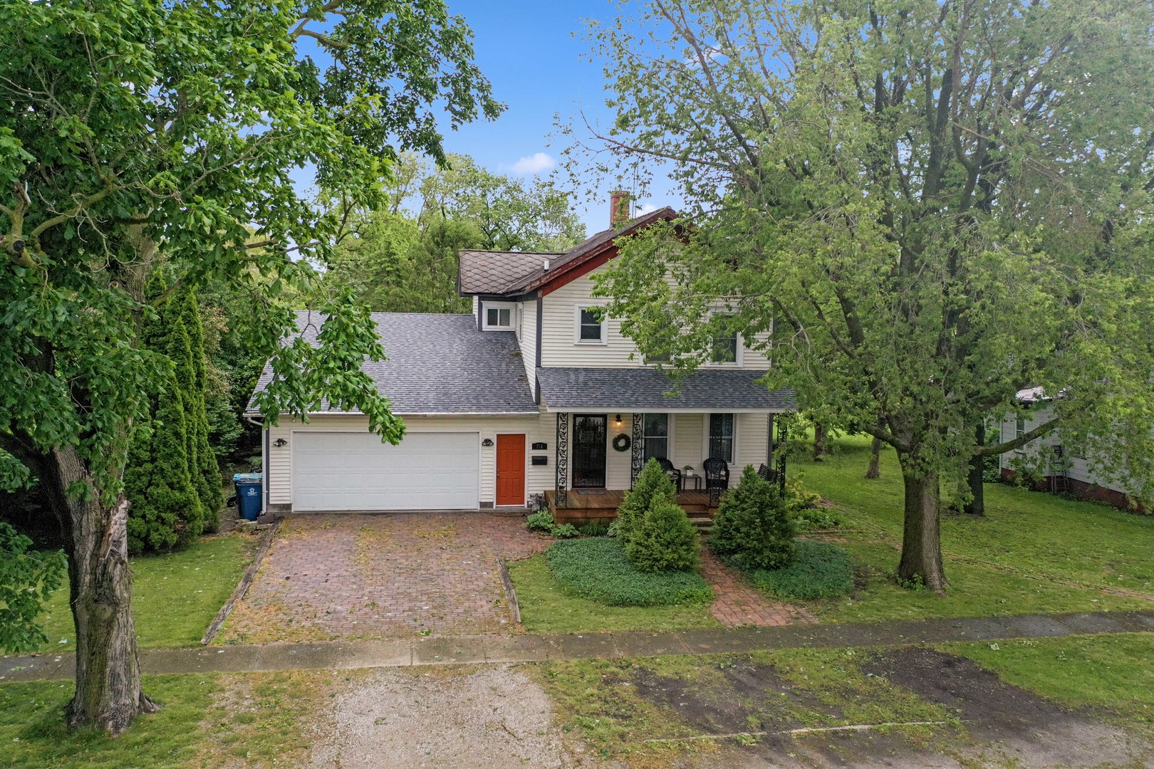 715 Locust Street Property Photo 32