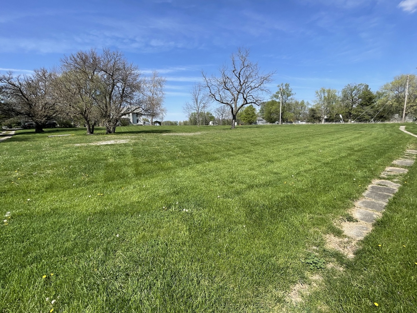 105 1st South Street Property Photo 1