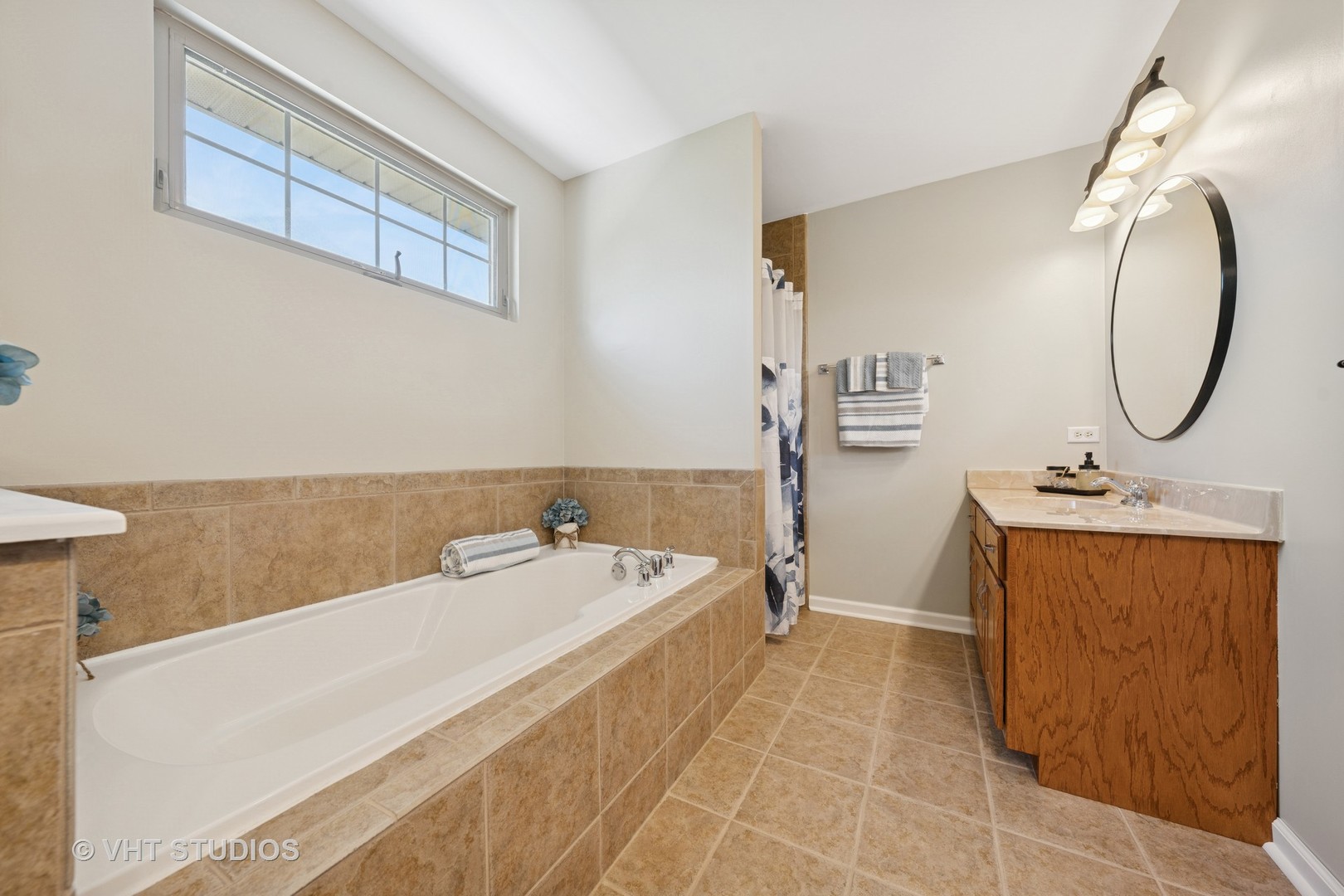24515 Echo Lane Property Photo 17