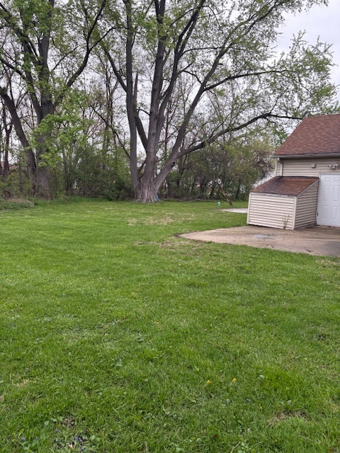 15742 Central Park Avenue Property Photo 25
